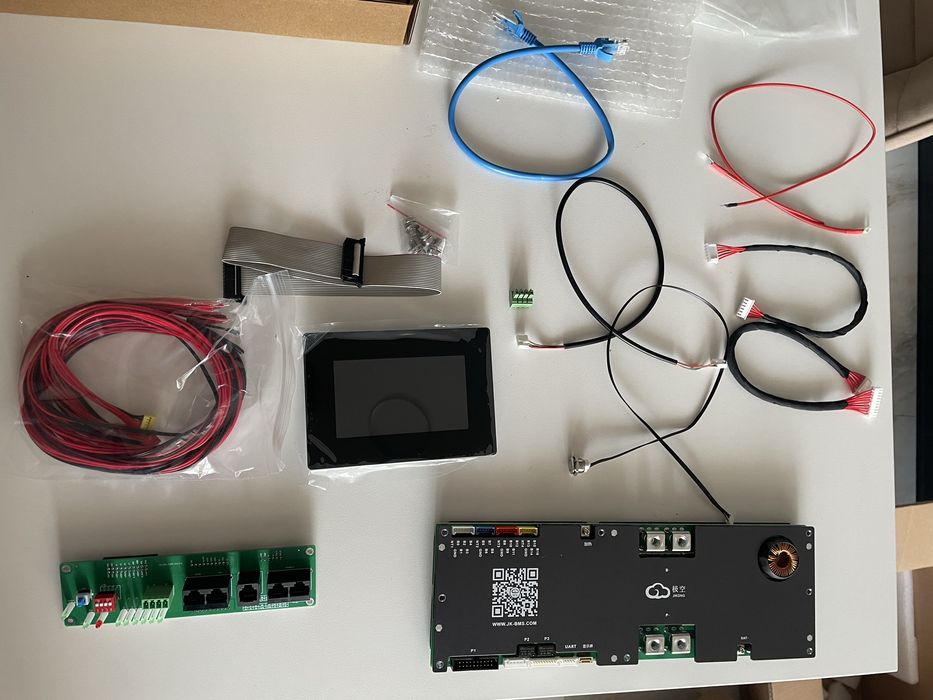 BMS  JK 24-48V 200A PB2A16S20P (baterii LiFePo4)