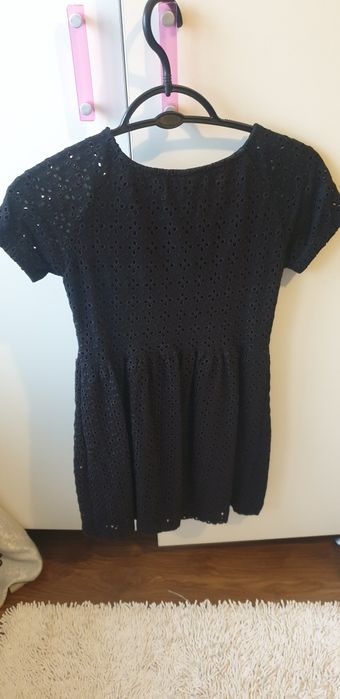 Rochie ZARA, neagra, material brodat