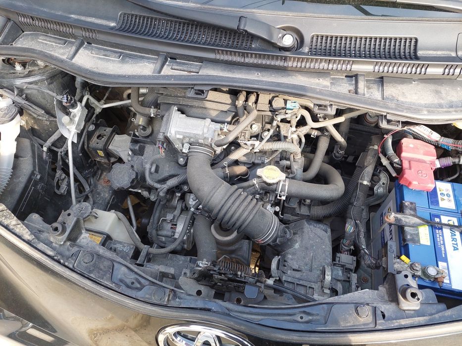 Toyota IQ като нова.