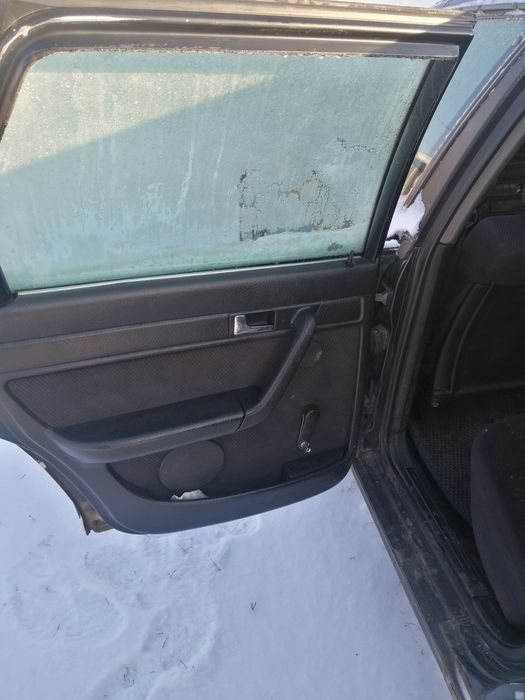 Продам ауди универсал 2,3 колдун!!!