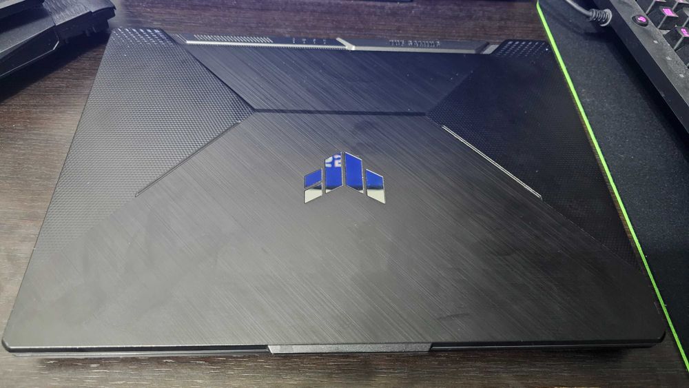 ASUS TUF FX15 – DEFECT, fără încărcător, fără SSD