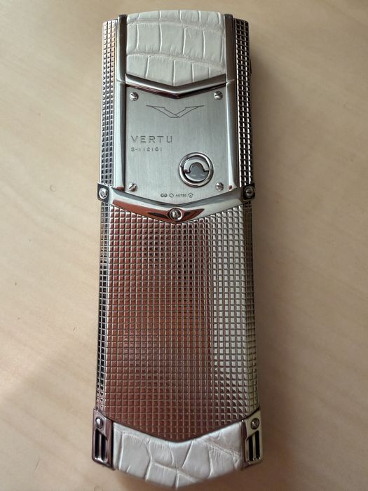 Vertu Signature S