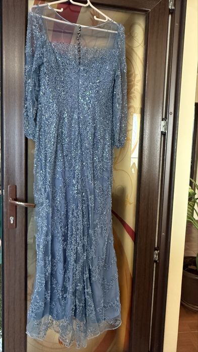 Rochie lunga deosebita de ocazie