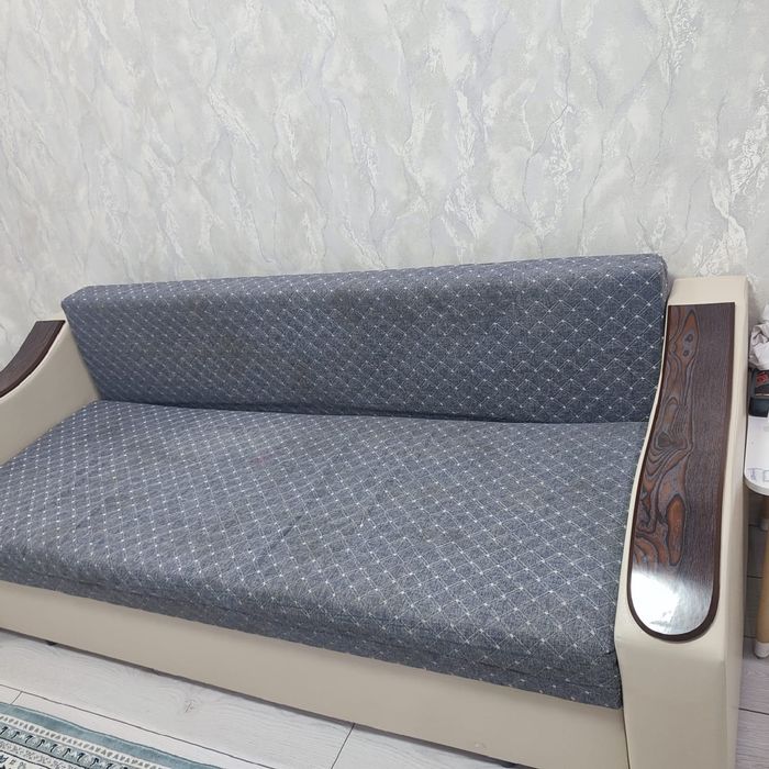 Диван. Самовывоз