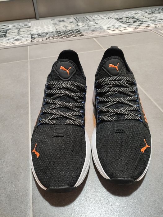 Adidași Puma mărimea 39 unisex