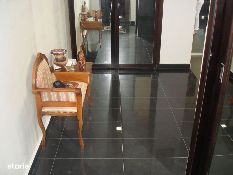 Garsoniera Trivale, bloc nou, mobilata, centrala