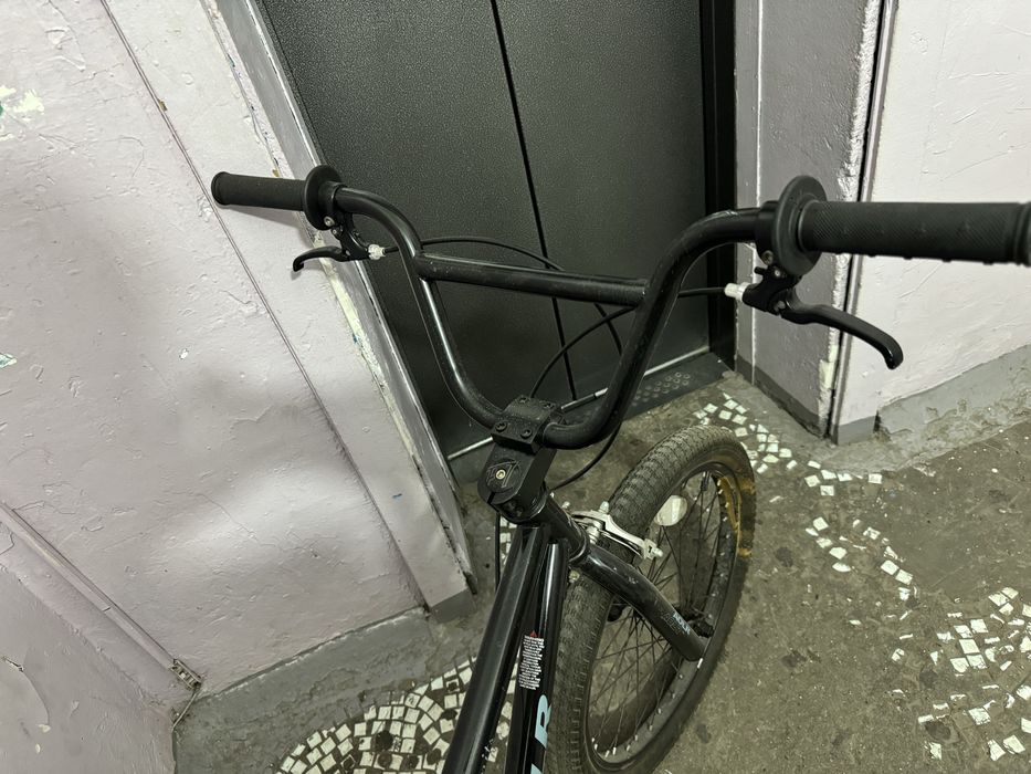 Продам велосипед BMX