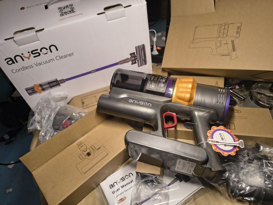Безжична прахосмукачка Anyson 45000 Pa/550 W/70 мин, 1.6 л батерия, су