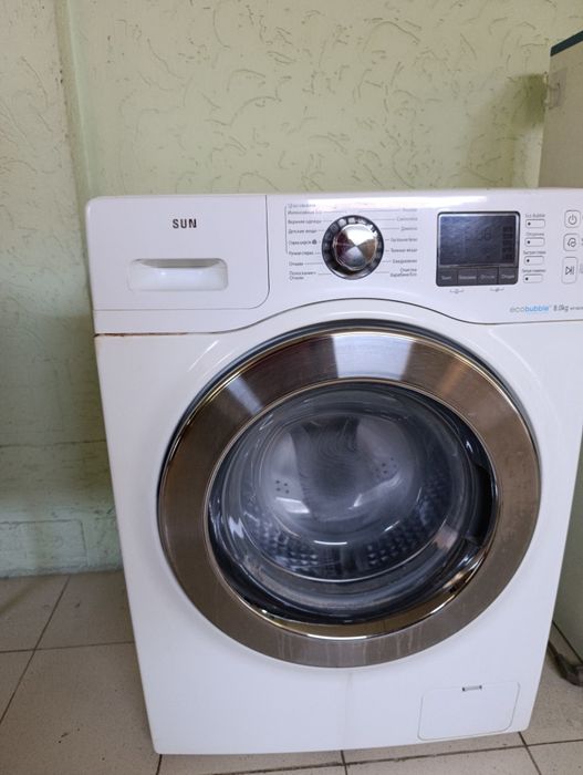 Продам стиральную машинку