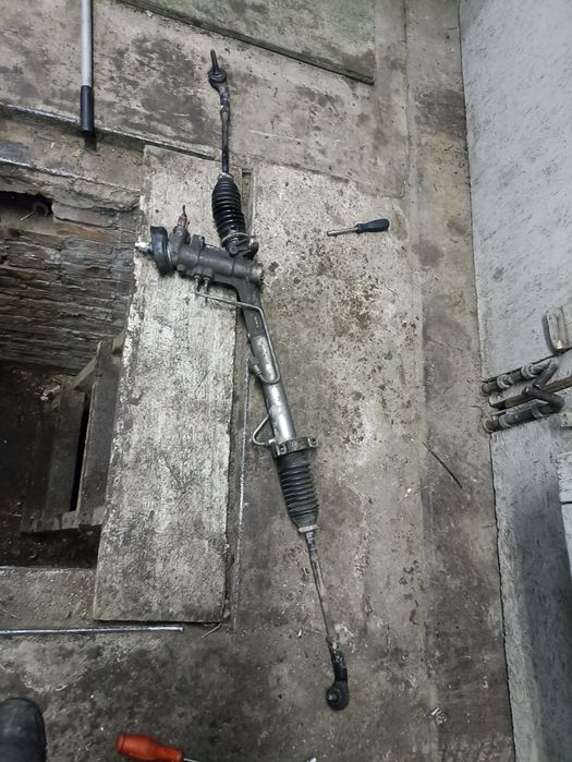 Шкода рулевая рейка