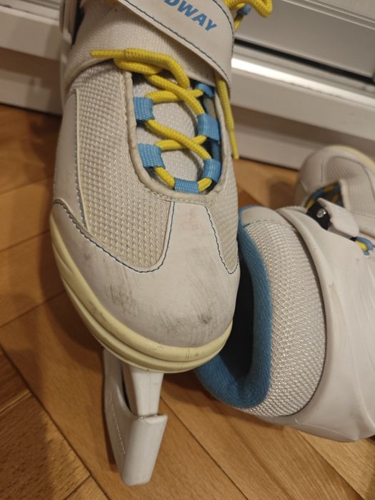 Продам бу коньки, 39р