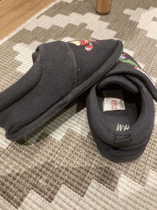 Детски пантофи H&M размер 26/27