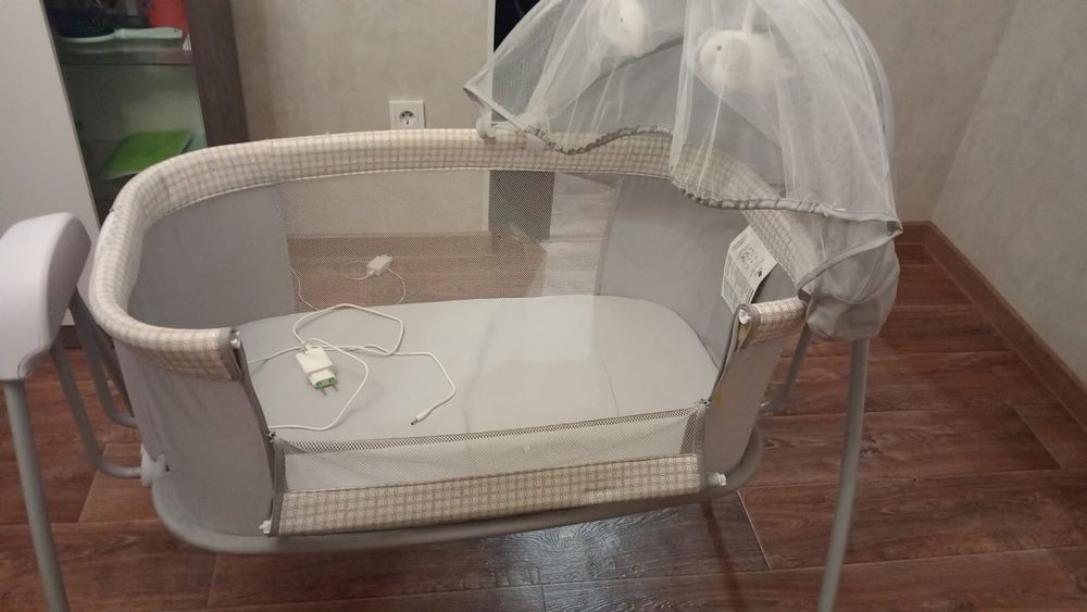 Продам кровать качалка