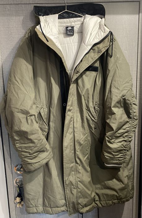 Geaca Nike lunga  originala