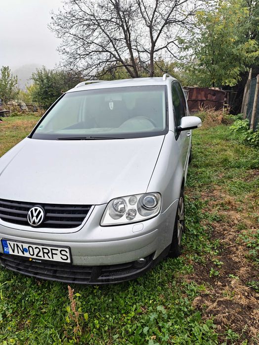 VOLKSWAGEN Touran 2006 — imagine 3