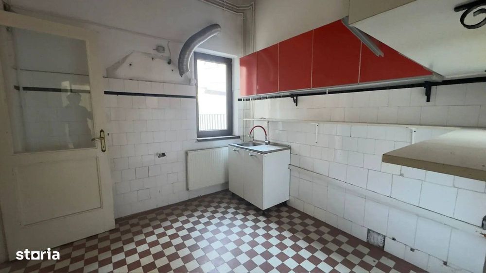 Casa D+P+2 etaje | 4 apartamente cu 4 camere | Dacia Ultra central