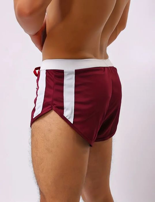 Vand boxeri /pantalon scurt /de baie sau de  utilizare zilnica