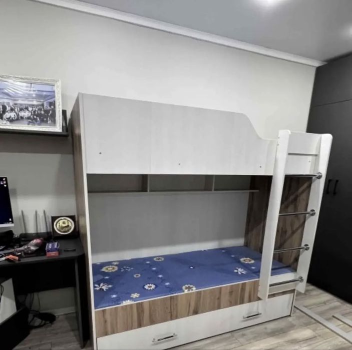 Двухярустная кровать