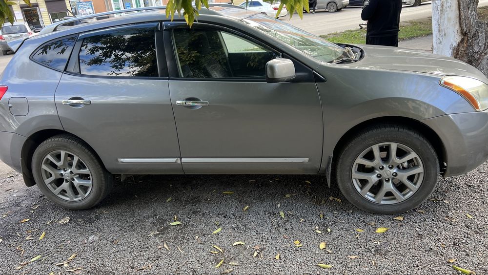 Продам Nissan Rogue 2011