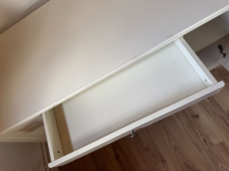 Birou de lemn Ikea