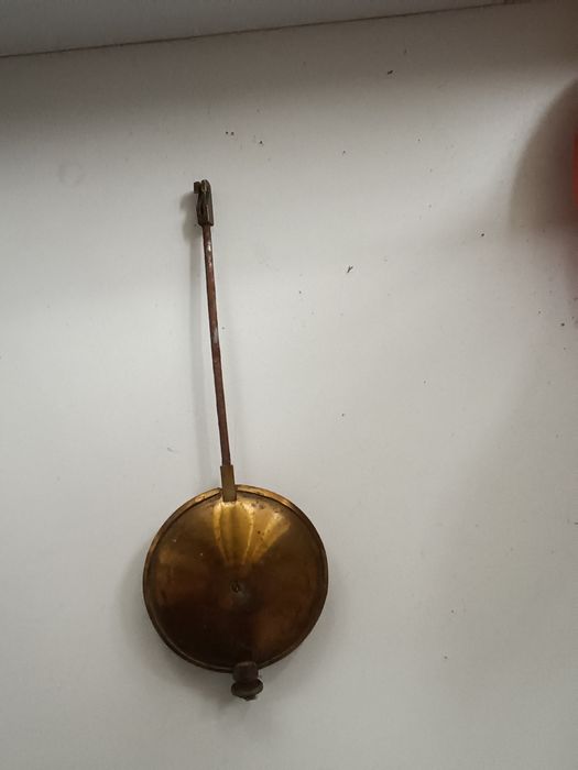 Продам маятник для часов.