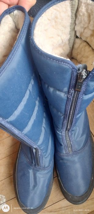 Дамски ботуши не пускат вода