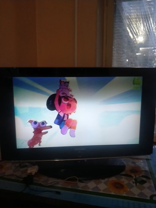 Телевизор Samsung