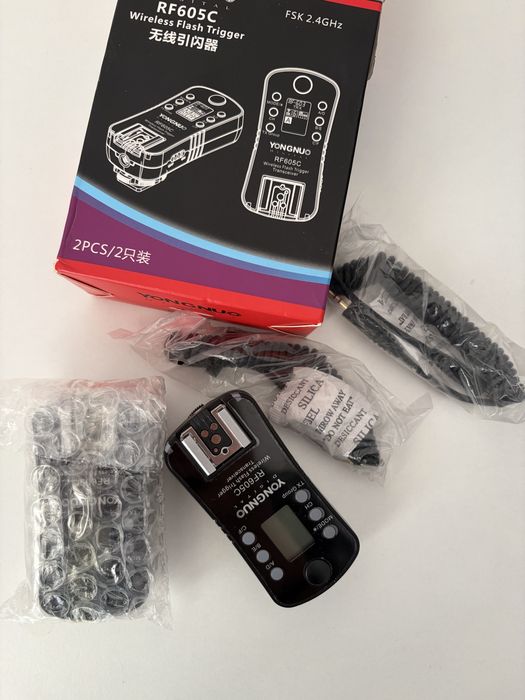 Yongnuo RF 605C - Set Declansatoare Radio pentru Canon, 2.4GHz