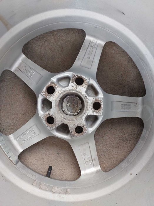 продам диски R-16 с летней резиной