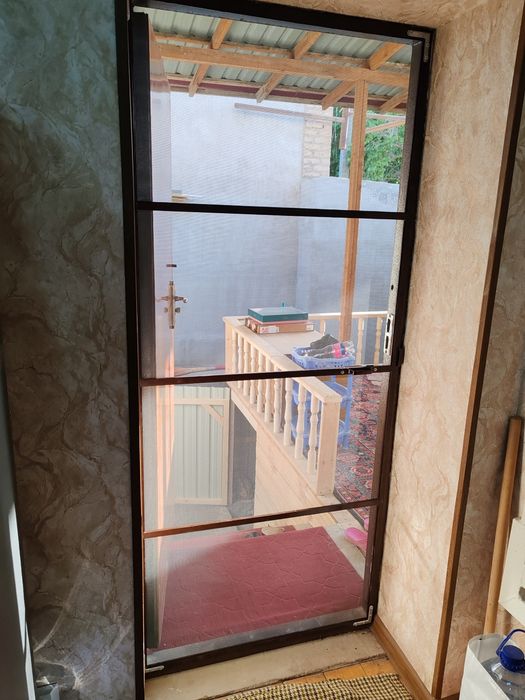 Setkalar akfa va temir eshiklarga