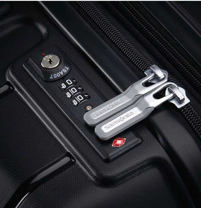 Чемодан Samsonite, новый , размер М