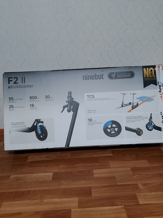 Продам электросамокат ninebot F 2 //