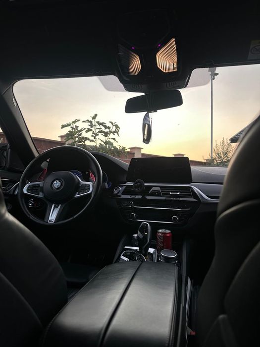 BMW Seria 5 BMW 540i xD  Piano Black  340 CP  Pachet M | Prima Inmatriculare 2018