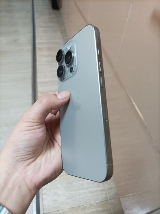 iPhone 16 pro 128 GB