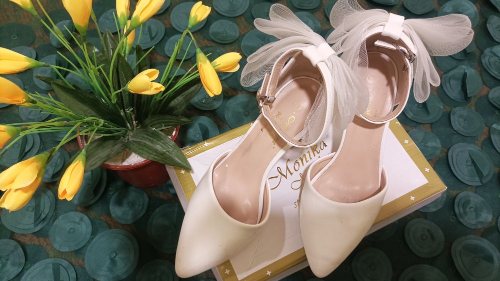 Tufli sotiladi pochti yangi