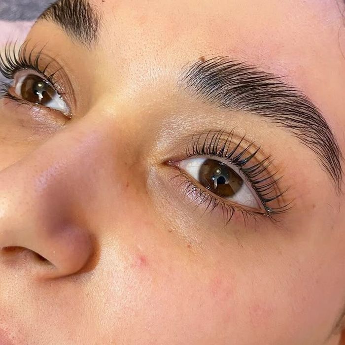 Маникюр педикюр тирнокга хина