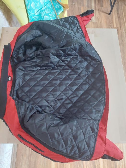 Продавам Ballistic дамско мото яке с протектори и сваляща се подплата.