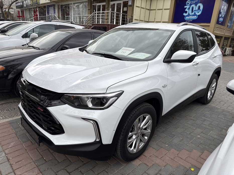 Продаётся Трекер LTZ 2024г пропан газ цвет белый