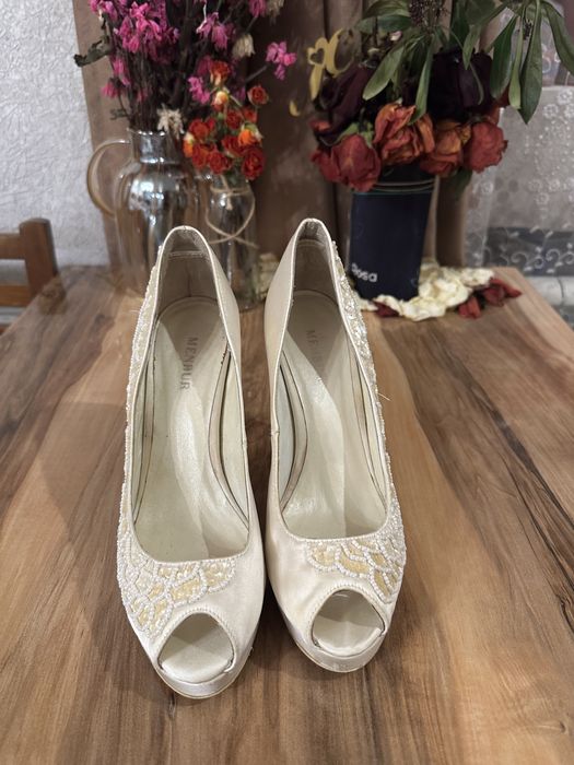 Туфли светлые Шампань