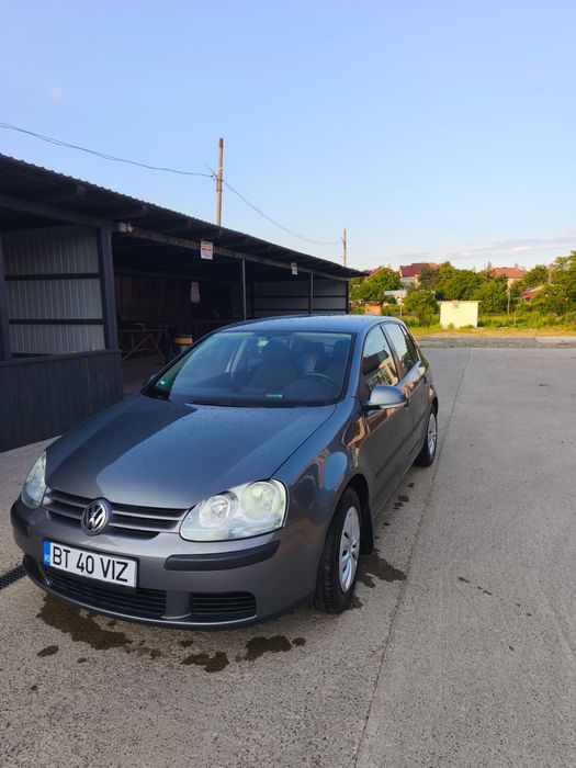 Vând golf 5 anul 2005
