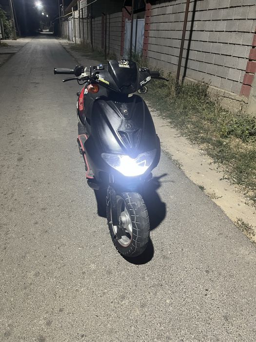 Продам скутер ру8