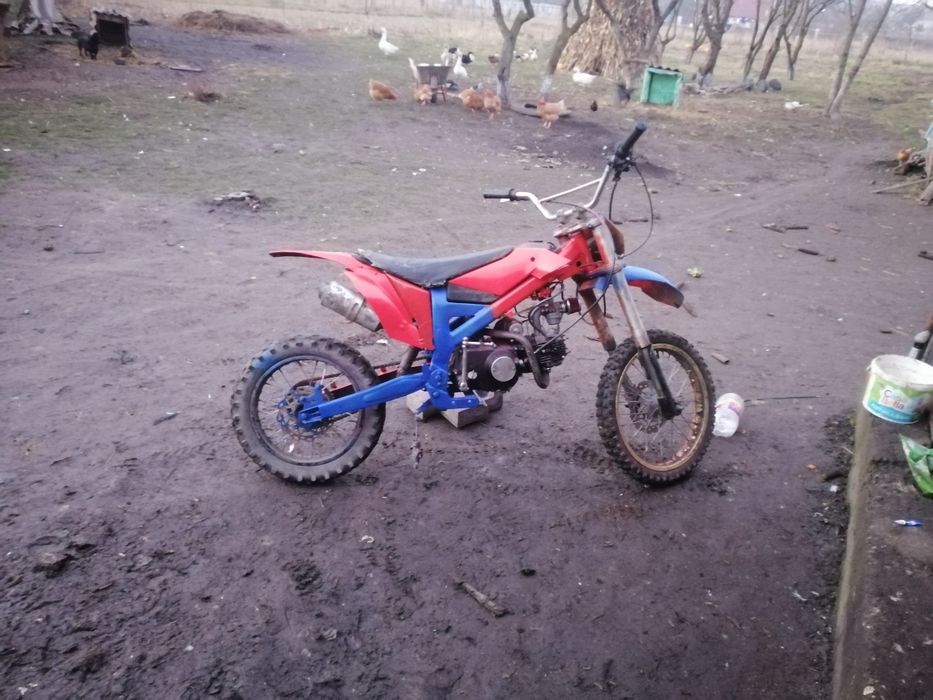 Cros 125cc de vînzare