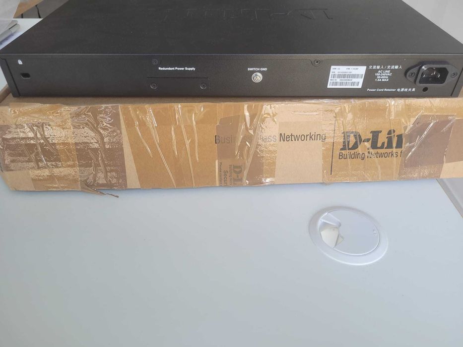 Switch 10Gbe D-Link DGS-3130-30TS Stackable Managed Gigabit Layer3