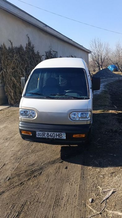 Дамас сотилади ок ранг