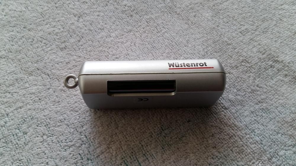 Машинка с неон за проверка на пари