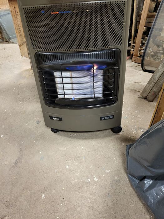 Газова печка и още ток и газ