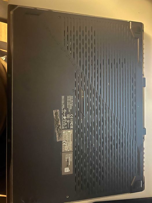 Laptop Gaming ASUS ROG Strix G15 G512LV i7-10870H 2060 6GB