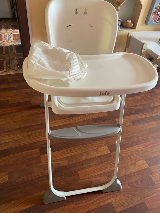 Scaun de masa pentru copii Joie