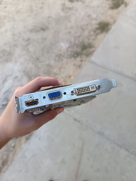 Продам Видеокарту gt730 на 2 гб