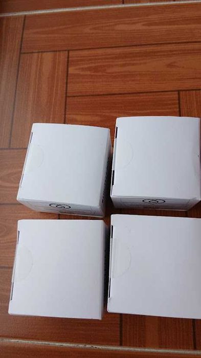 Biotherm Aquasource Hyalu Plump Gel si geanta cosmetica MyLittleBox